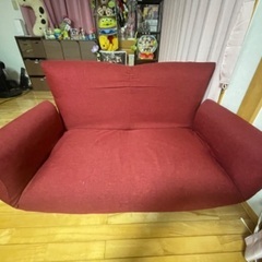 布張りコンパクトソファ（ニトリ）