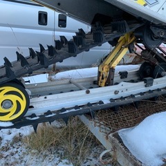 スノーモービル　ポラリス800
の画像