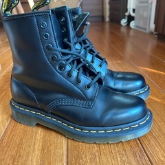 美品【Dr.Martens】 JADON 8ホールブーツブラック