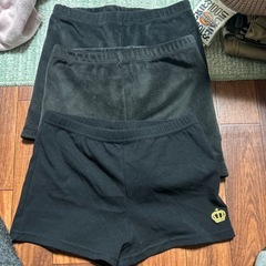 チュチュアンナ　暖かパンツ3枚セットおまけ付き