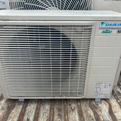😀ダイキン 業務用エアコン 1.8馬力4.5kw 天井カセット４方向 12-18畳 2022年製 内機FHCP45FC SSRC45CTの画像