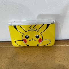 ニンテンドー3DSLL ピカチュウイエロー（ポケモンセンター限定...