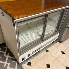 冷蔵ショーケースの画像