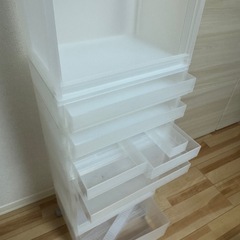 収納ボックスの画像