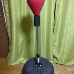 パンチングマシン