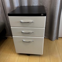 ニトリ　キャビネットワゴン　引き出し