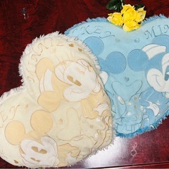 ディズニー⭐️Disney⭐️ミッキー＆ミニー ハート型クッショ...