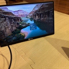 1/0引取必須　使用品　モバイルモニター 13インチ　マウスもの画像