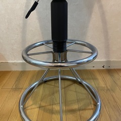 カウンターチェアの画像