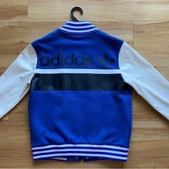adidas スタジャン　Sサイズの画像