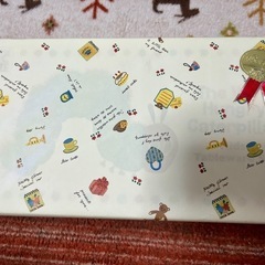 新品未使用はらぺこあおむし　エリック・カール　陶器食器セット。の画像