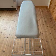 ヤマザキスタンド式アイロン台の画像