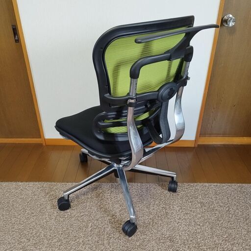 【極美品】Ergohuman Basic エルゴヒューマン ベーシック ロータイプ 肘無し ジャケットハンガー付 3Dファブリックメッシュ x モールドクッション オフィスチェア ゲーミングチェア デスクチェア8