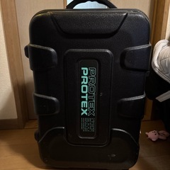 スーツケースの画像