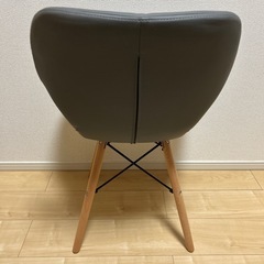 ナフコ　ダイニングチェア　2脚の画像
