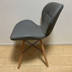 ナフコ　ダイニングチェア　2脚の画像