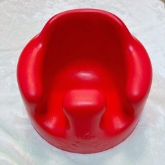 【美品】Bumbo バンボベビーソファ 赤 の画像