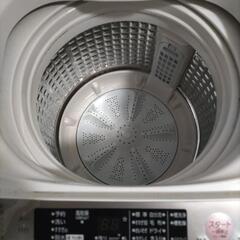 AQUA縦型洗濯機の画像