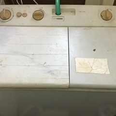 ジャンク二層式洗濯機の画像