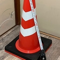 チビカラーコーン差し上げます