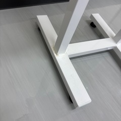 手指アルコール消毒用架台の画像