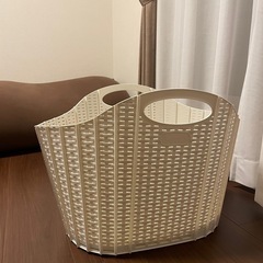 折りたたみ洗濯カゴ