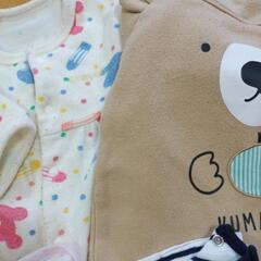 赤ちゃん冬物ロンパースetcの画像