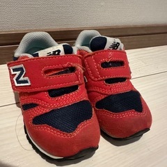 ニューバランス