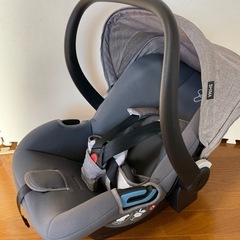 チャイルドシート(新生児〜18ヶ月)美品　取説付き