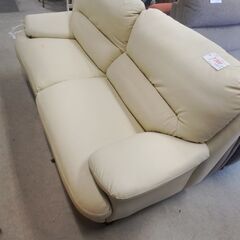 リサイクルショップどりーむ天保山店　No15762　ソファ　2人掛け　写真参照　お買い得品　クリーム色　
