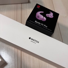 iPhone(アイフォーン)・beats(ビーツ)・アップルウォッチ・iPad(アイパッド)
空箱の画像