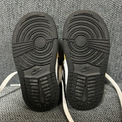 ナイキ NIKE ジョーダン スニーカー キッズの画像
