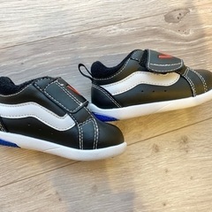 VANS 13センチ　スニーカーの画像
