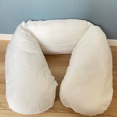BOBO 授乳クッション　取り外しカバーセット　の画像