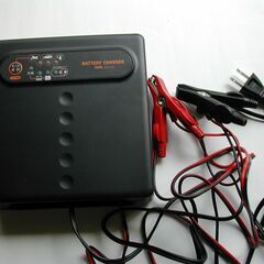 軽自動車用　オートバイ♦️バッテリー充電器♦️の画像
