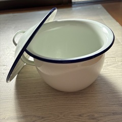 オオモリ　チャンバーポット　20cm 蓋付き
