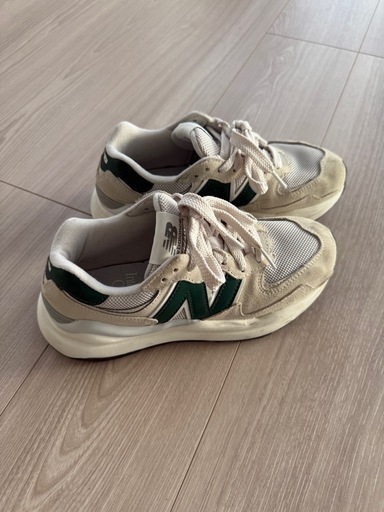 エアジョーダン5supremeコラボ 白28センチ JORDAN BRAND AIR JORDAN 5