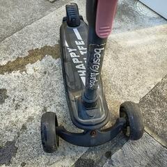  子供用キックボード スクーターの画像
