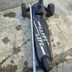  子供用キックボード スクーターの画像