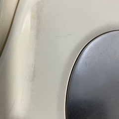 ☆値下げ☆K2501-102 オムロン体重体組成計 HBF-353-W 通電確認済み 説明書付属してないです。 キズ 汚れありの画像