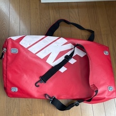 NIKEスポーツバッグの画像