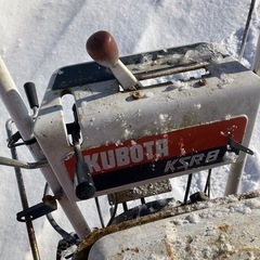 クボタ除雪機の画像