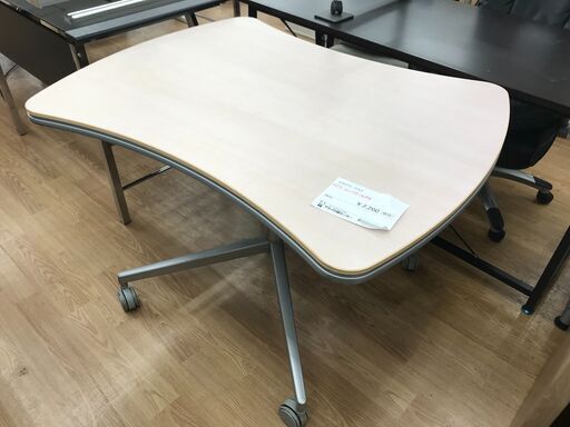 ★ジモティ割あり★ KOKUYO デスク  H72×W106×D84 クリーニング済み KJ7611