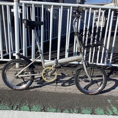 【中古自転車】　(シルバーメタリック)  16インチ