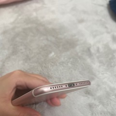 iPhone7 ローズ 128GB SIMフリー 本体 Apple の画像