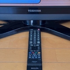 TOSHIBA REGZA 東芝 レグザ 液晶カラーテレビ 42RE1 液晶テレビ 42型 動作確認済み 2009年製 リモコン付 液晶テレビの画像