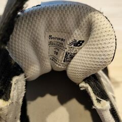 ニューバランス　18㌢の画像