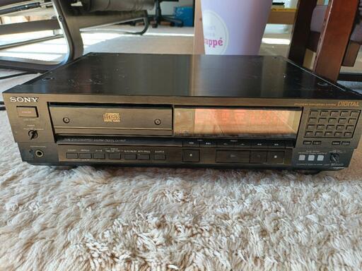 CDデッキ SONY CDP555ESD