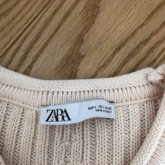 ZARA  ケーブルニットの画像