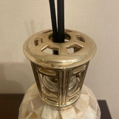 アシュレイアンバーウッド　オイルランプ(ランプ部分なし)の画像